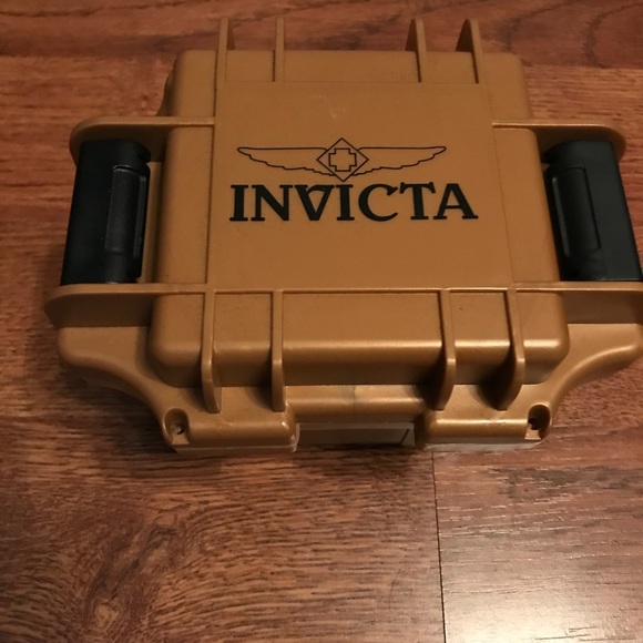 Invicta Pro Diver Model 24009 Men's Watch - Picture 2 of 6